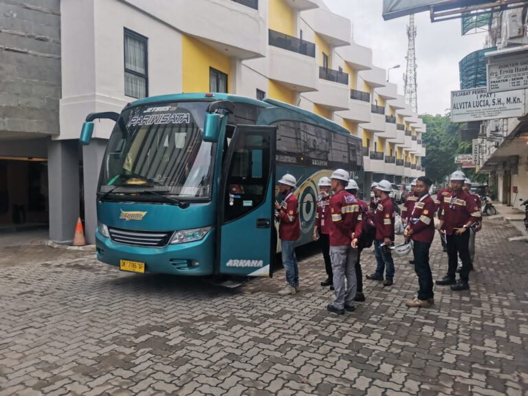 Bus-Pariwisata-Medium-Lampung-5